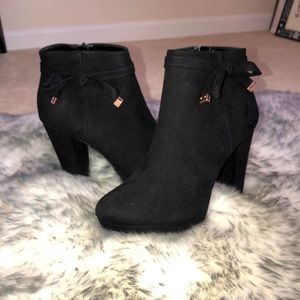 Lauren Conrad Black and Rose Gold booties